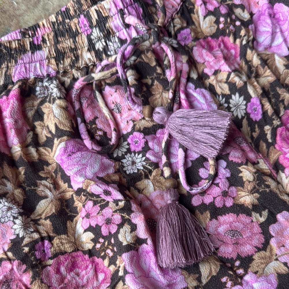 Enchanted Garden Sample Shorts - Picture 3 of 7